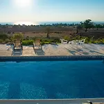 Hermes Villa *