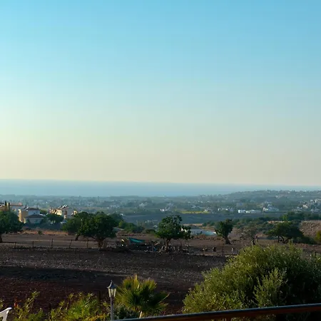 Hermes * קורל ביי