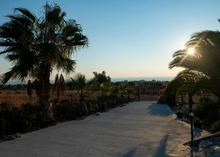 Hermes Villa Coral Bay